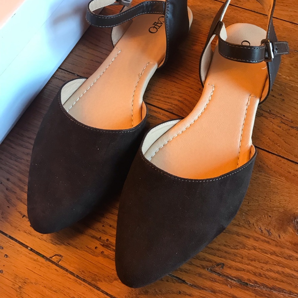 Never worn, cute brown flats from Cato